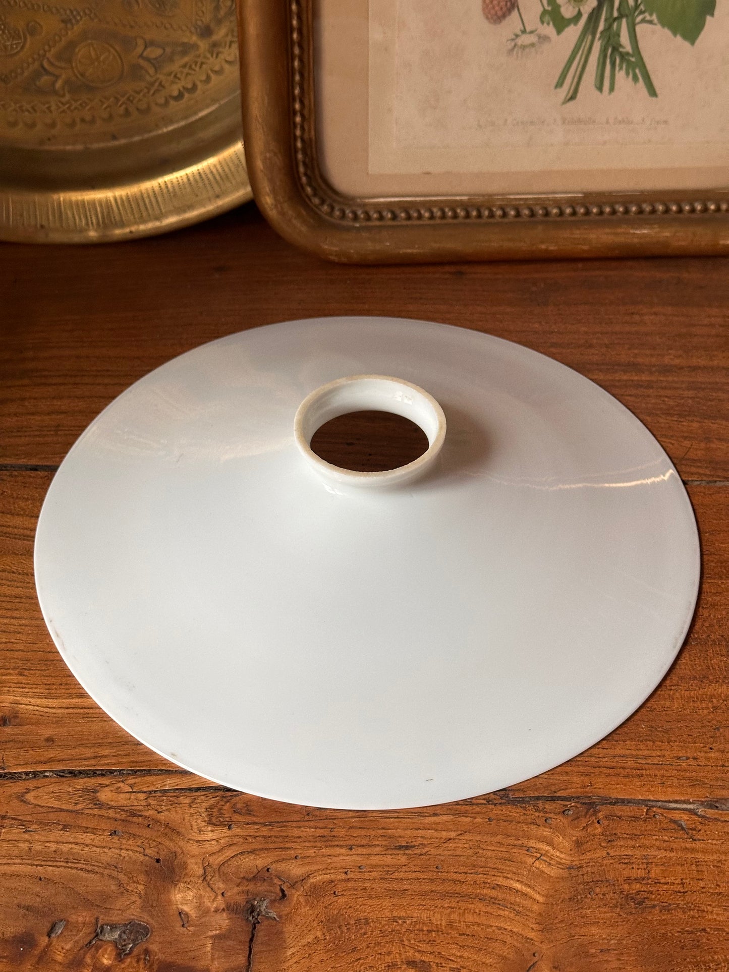 Abat-jour ancien en opaline