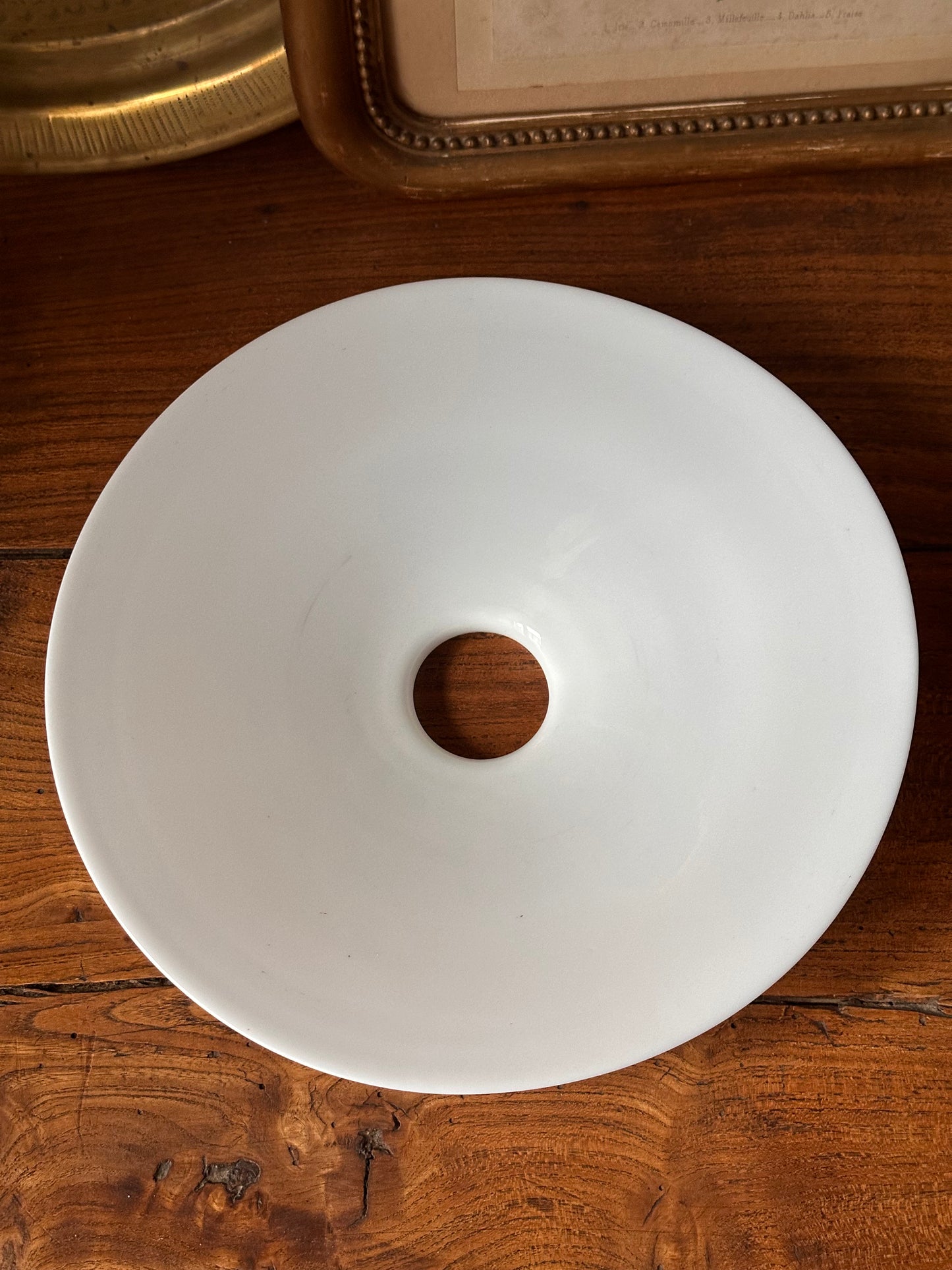 Abat-jour ancien en opaline