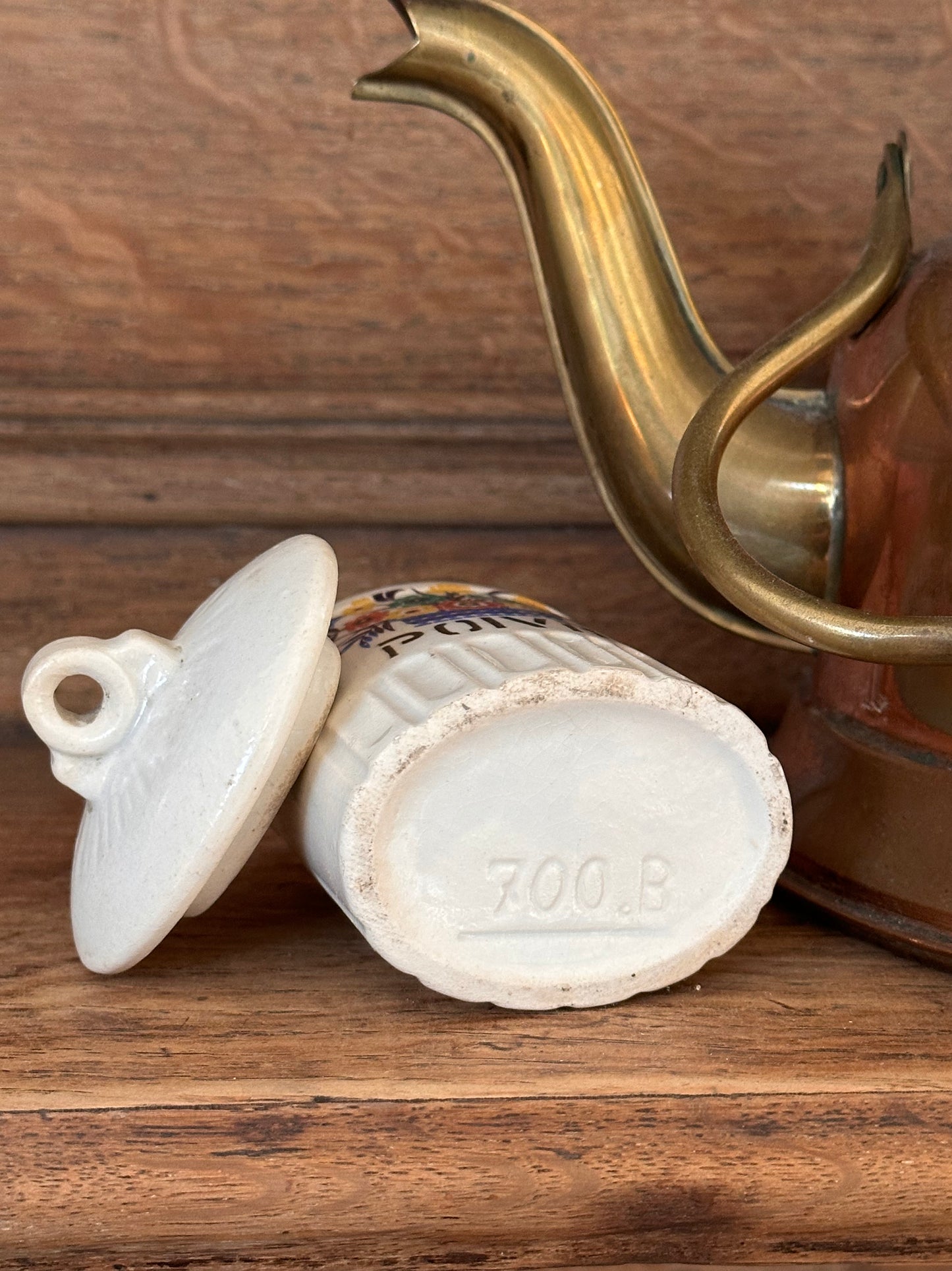 Pot à épices ancien Poivre